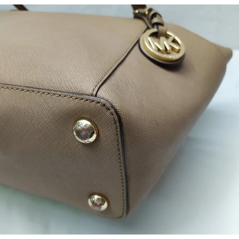Michael Kors Jet Set Beige Leather Double Handles Zipper Tote Shoulder Bag - Picture 6 of 16